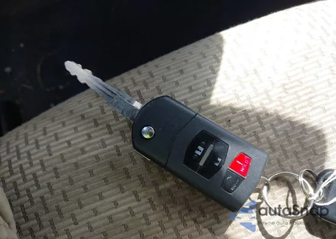 2010 Mazda Mazda3 I Touring из США, поврежденный, VIN JM1BL1SG0A1314453